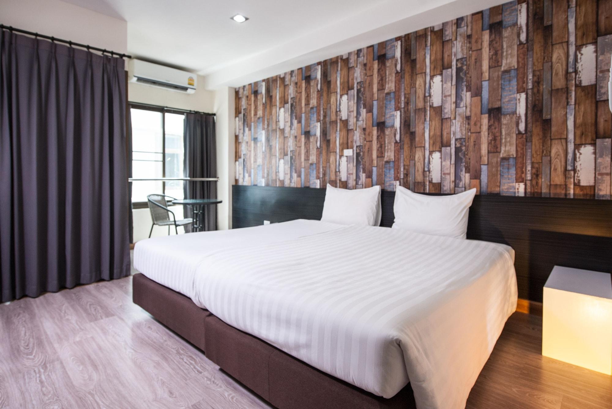 Prajaktra City Hostel Udon Thani Exterior photo