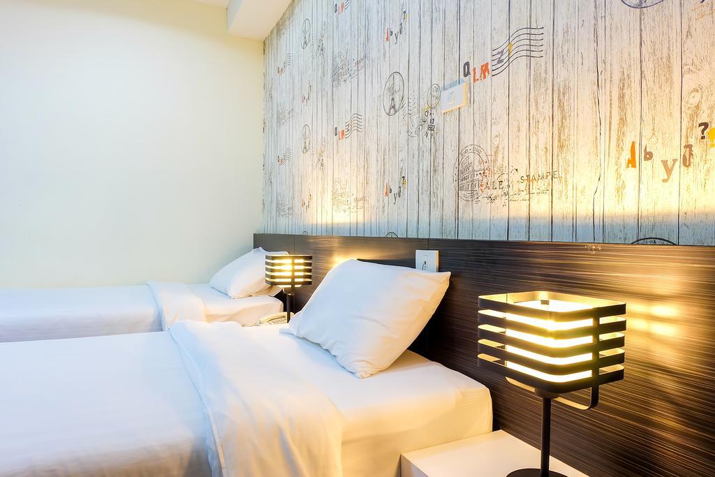 Prajaktra City Hostel Udon Thani Exterior photo