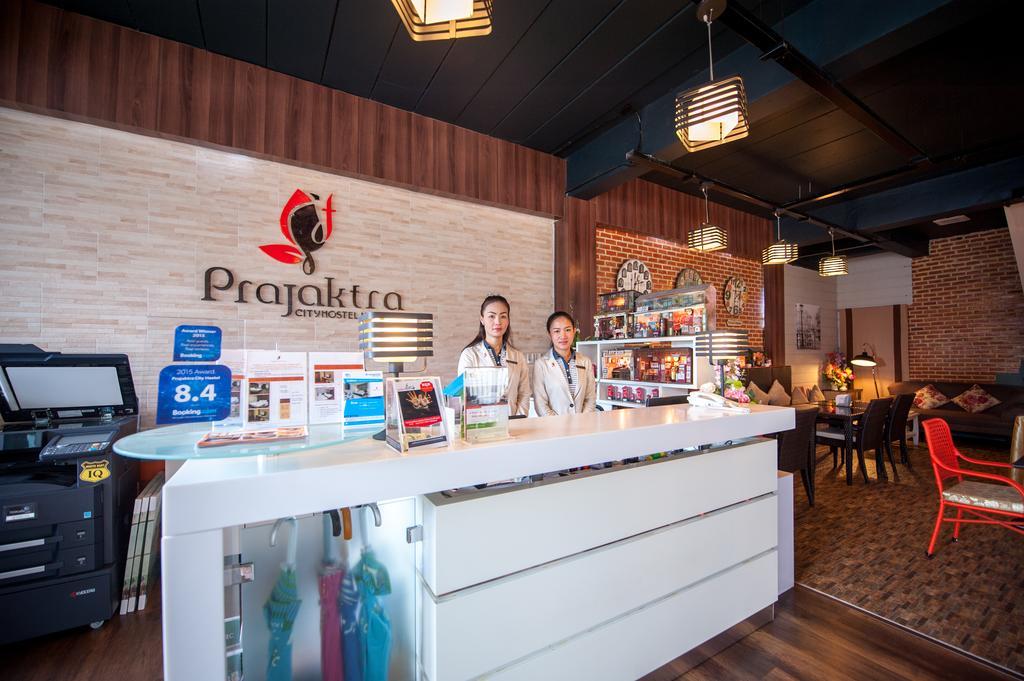 Prajaktra City Hostel Udon Thani Exterior photo